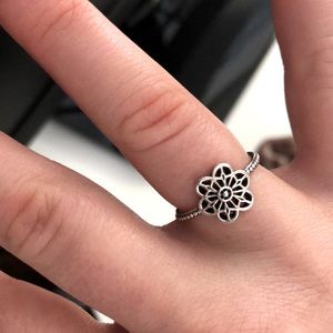Pandora Flower Ring